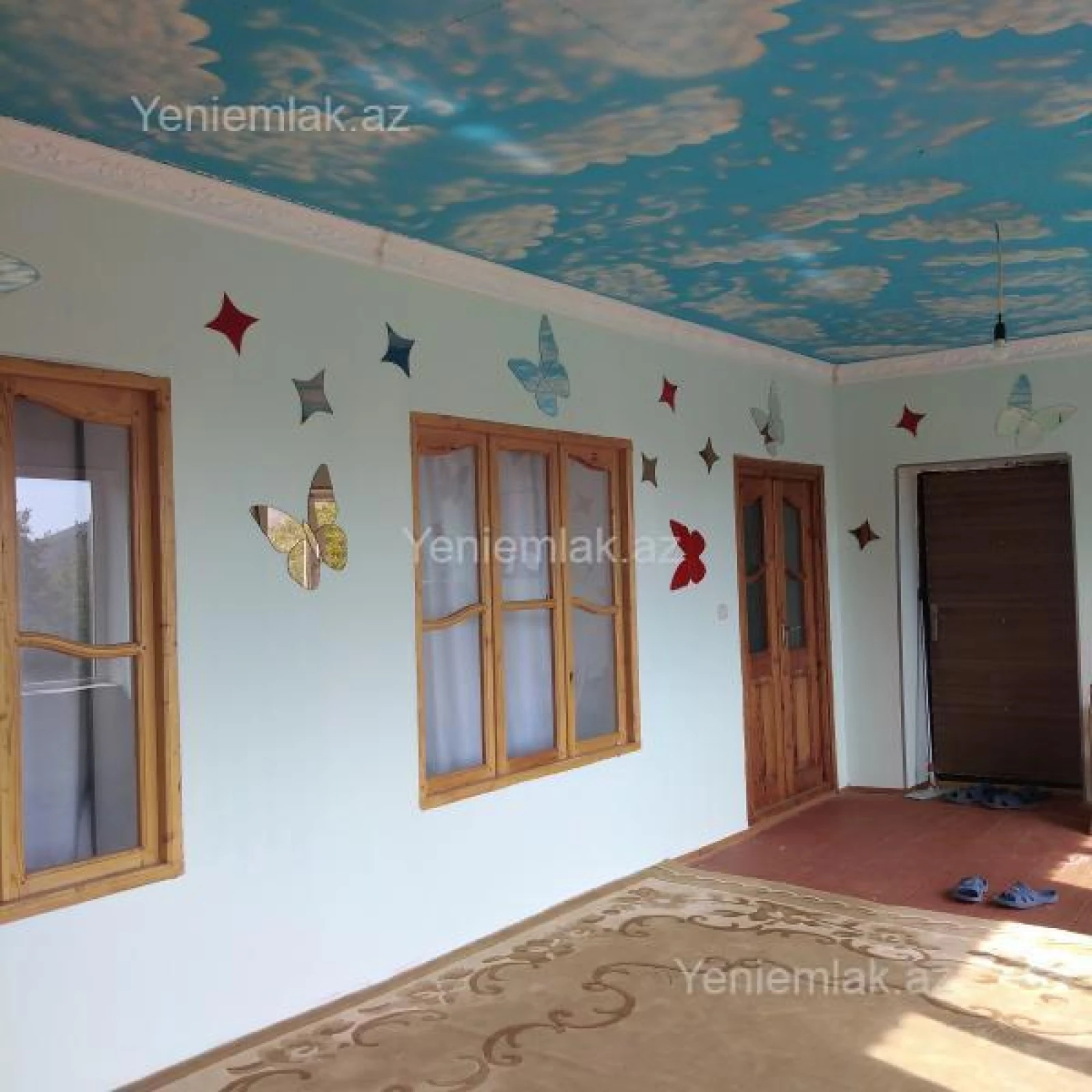 Satılır 6 otaqlı həyət evi 200 m²