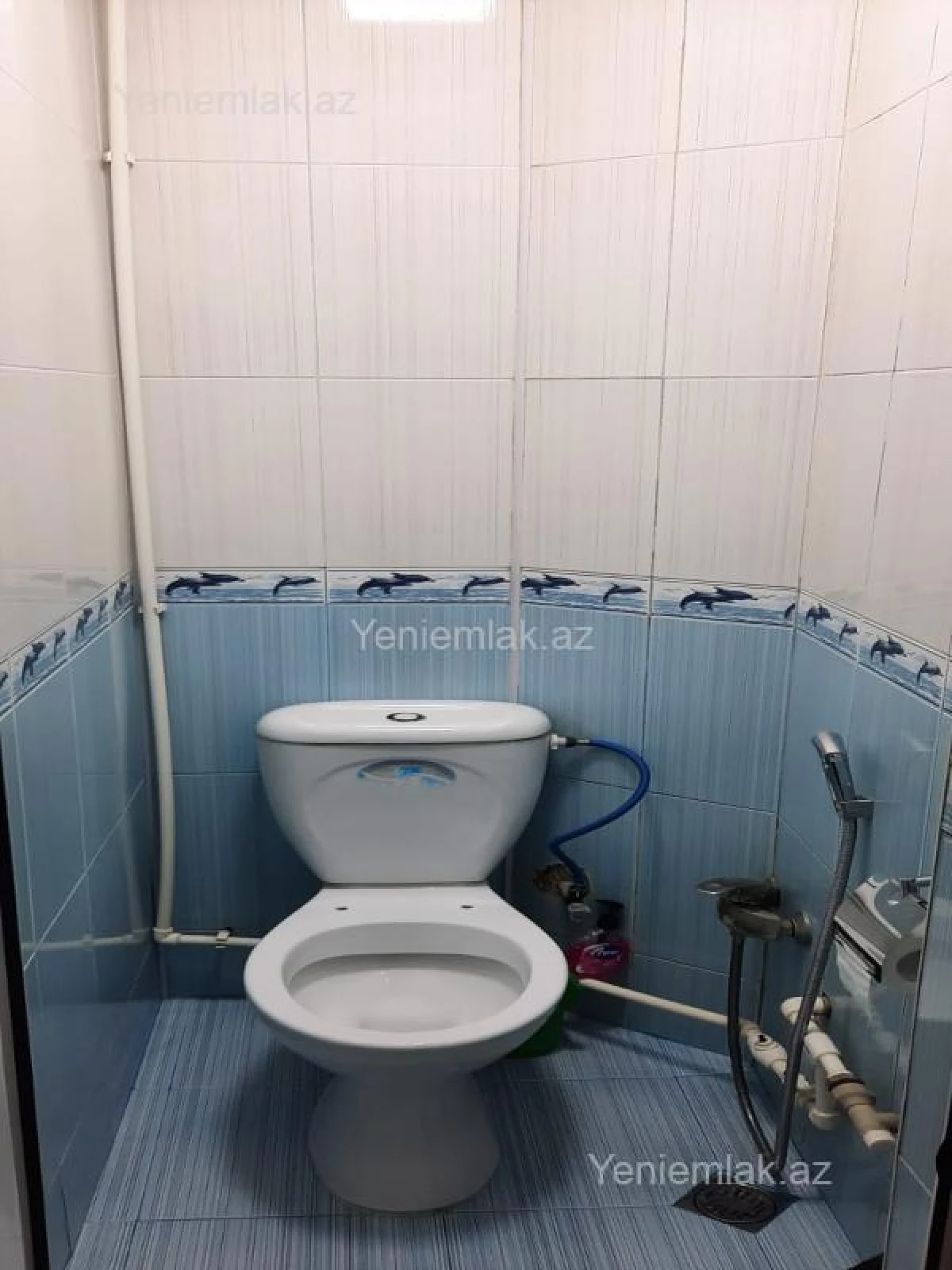 Satılır 4 otaqlı köhnə tikili 90 m²