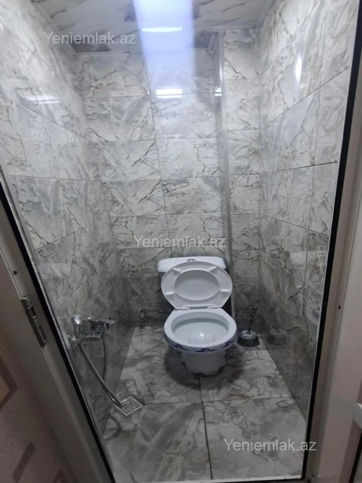 Satılır 2 otaqlı köhnə tikili 62 m²