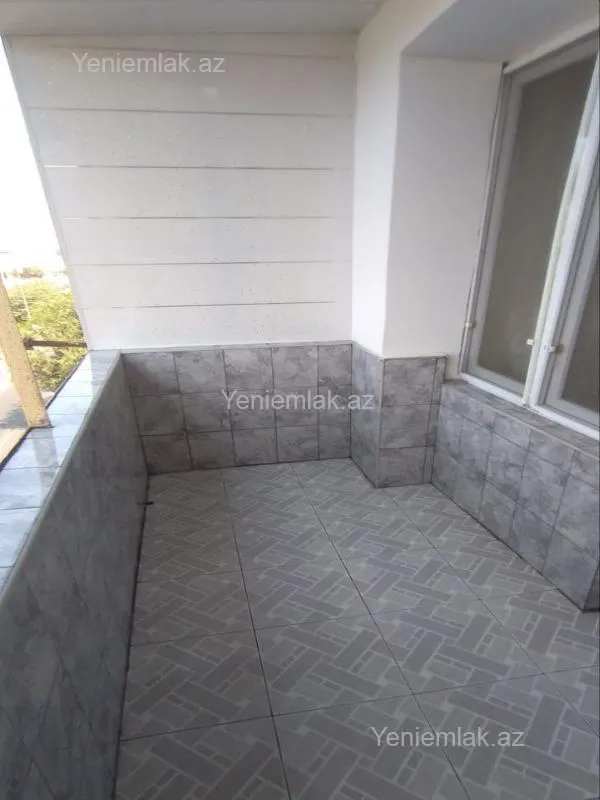 Satılır 3 otaqlı köhnə tikili 75 m²
