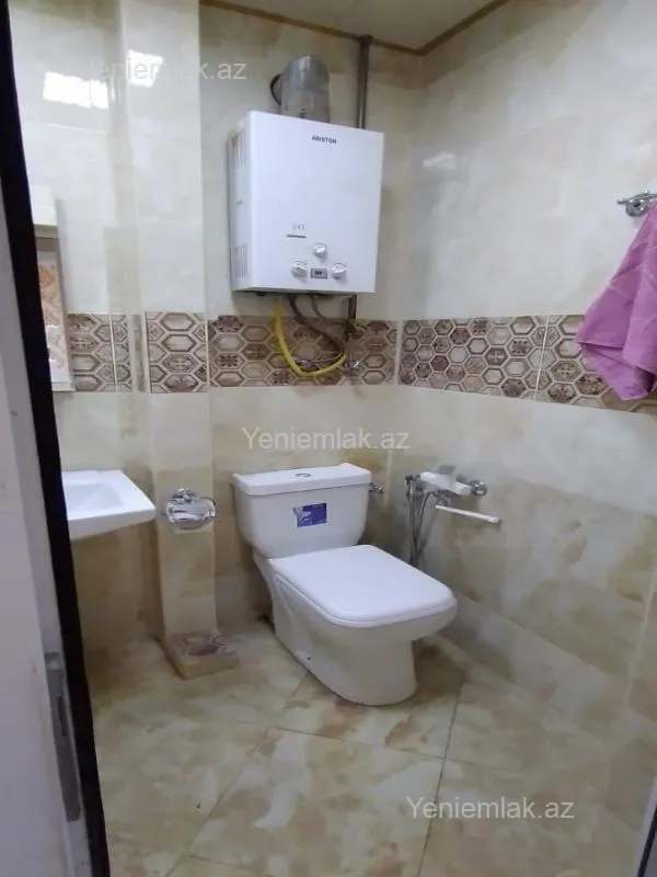 Satılır 3 otaqlı köhnə tikili 75 m²