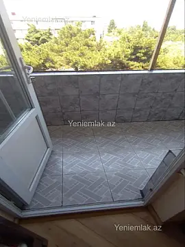 Satılır 3 otaqlı köhnə tikili 75 m²