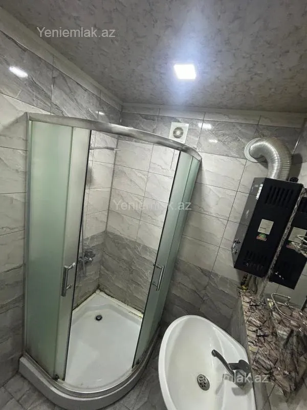 Satılır 3 otaqlı köhnə tikili 68 m²