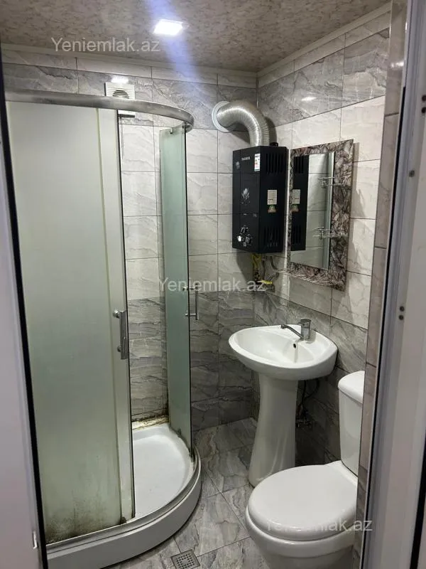 Satılır 3 otaqlı köhnə tikili 68 m²