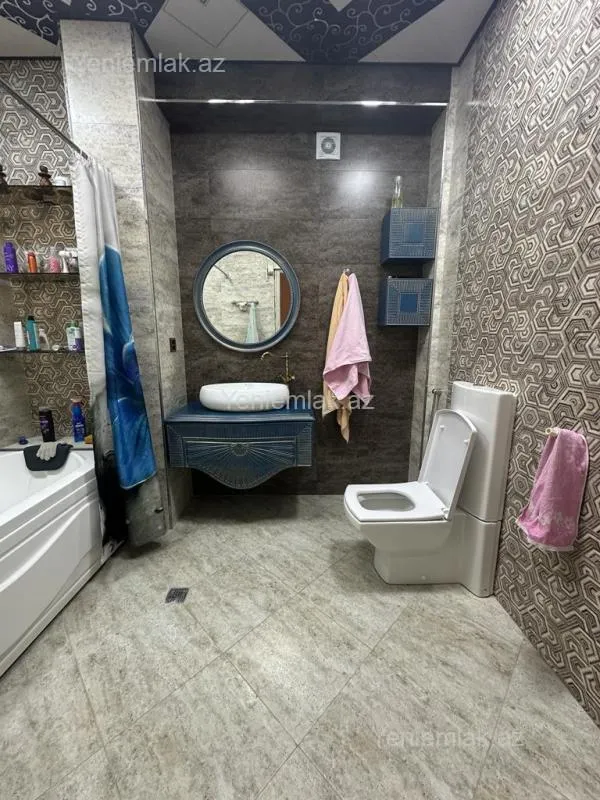 Satılır 5 otaqlı yeni tikili 205 m²