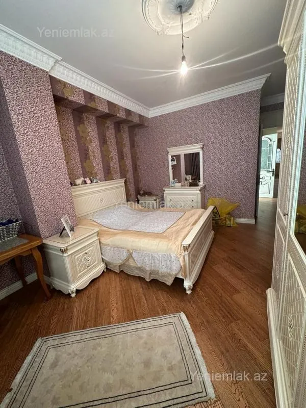 Satılır 5 otaqlı yeni tikili 205 m²