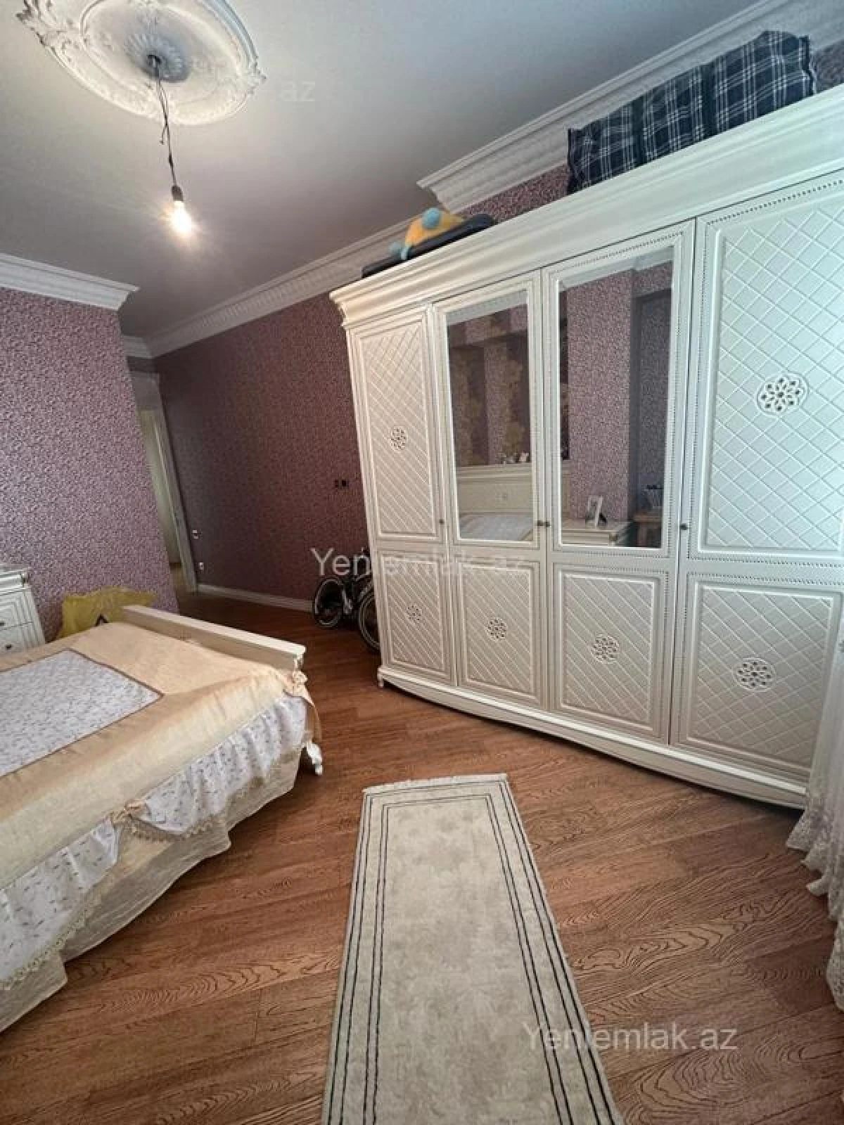 Satılır 5 otaqlı yeni tikili 205 m²