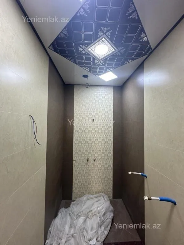 Satılır 5 otaqlı yeni tikili 205 m²