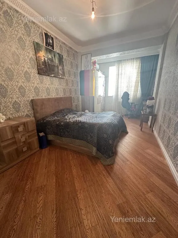 Satılır 5 otaqlı yeni tikili 205 m²