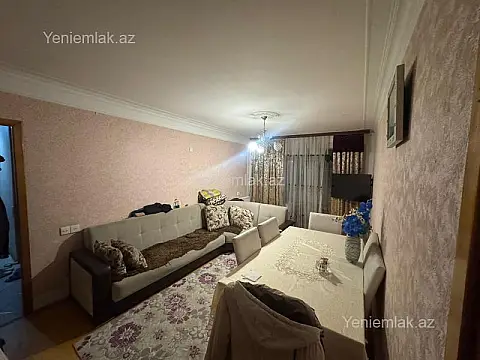 Satılır 2 otaqlı köhnə tikili 45 m²