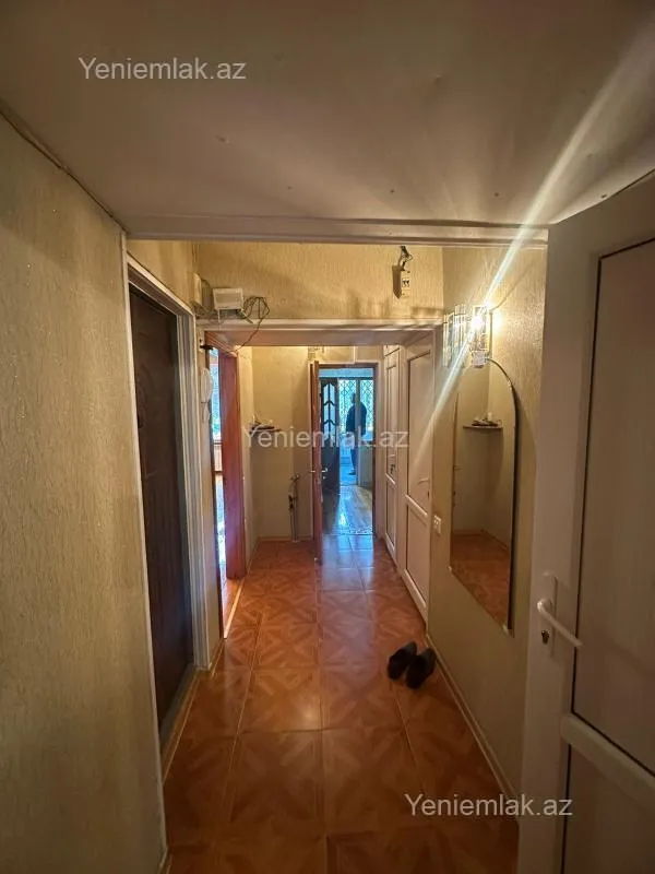 Satılır 3 otaqlı köhnə tikili 50 m²