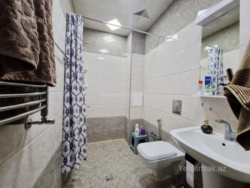 Satılır 2 otaqlı yeni tikili 67 m²