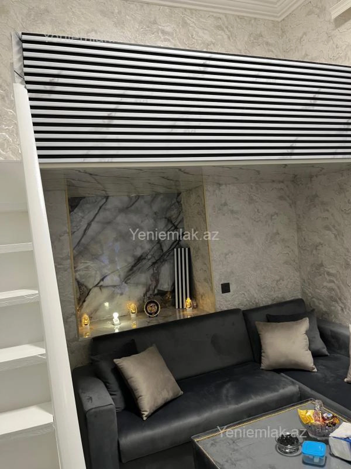 Satılır 1 otaqlı köhnə tikili 30 m²