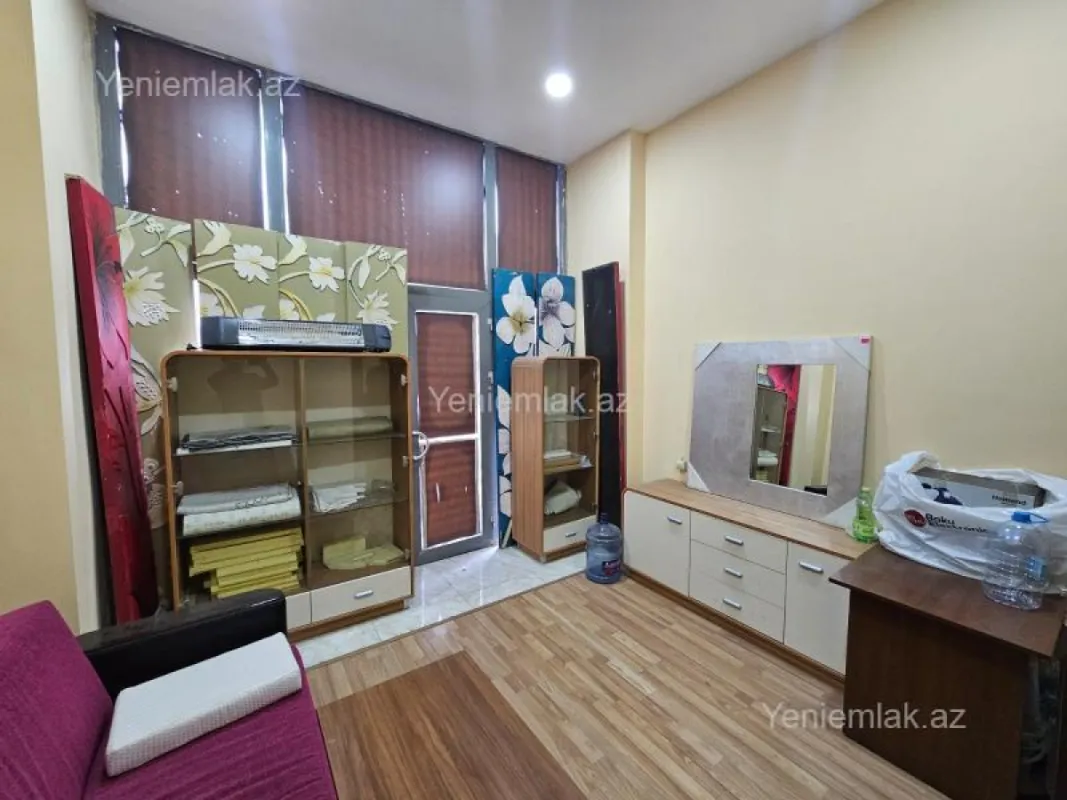 Satılır 1 otaqlı obyekt 178 m²