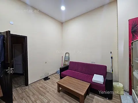 Satılır 1 otaqlı obyekt 178 m²