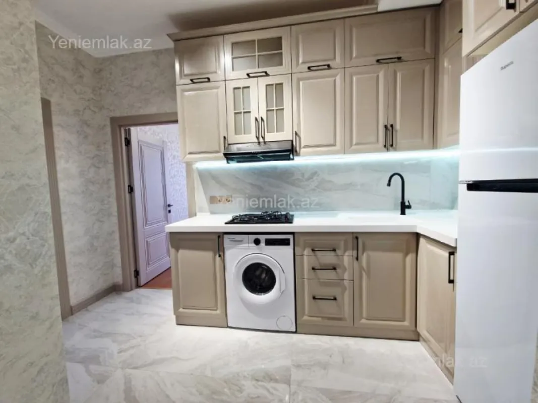 Satılır 3 otaqlı yeni tikili 77 m²