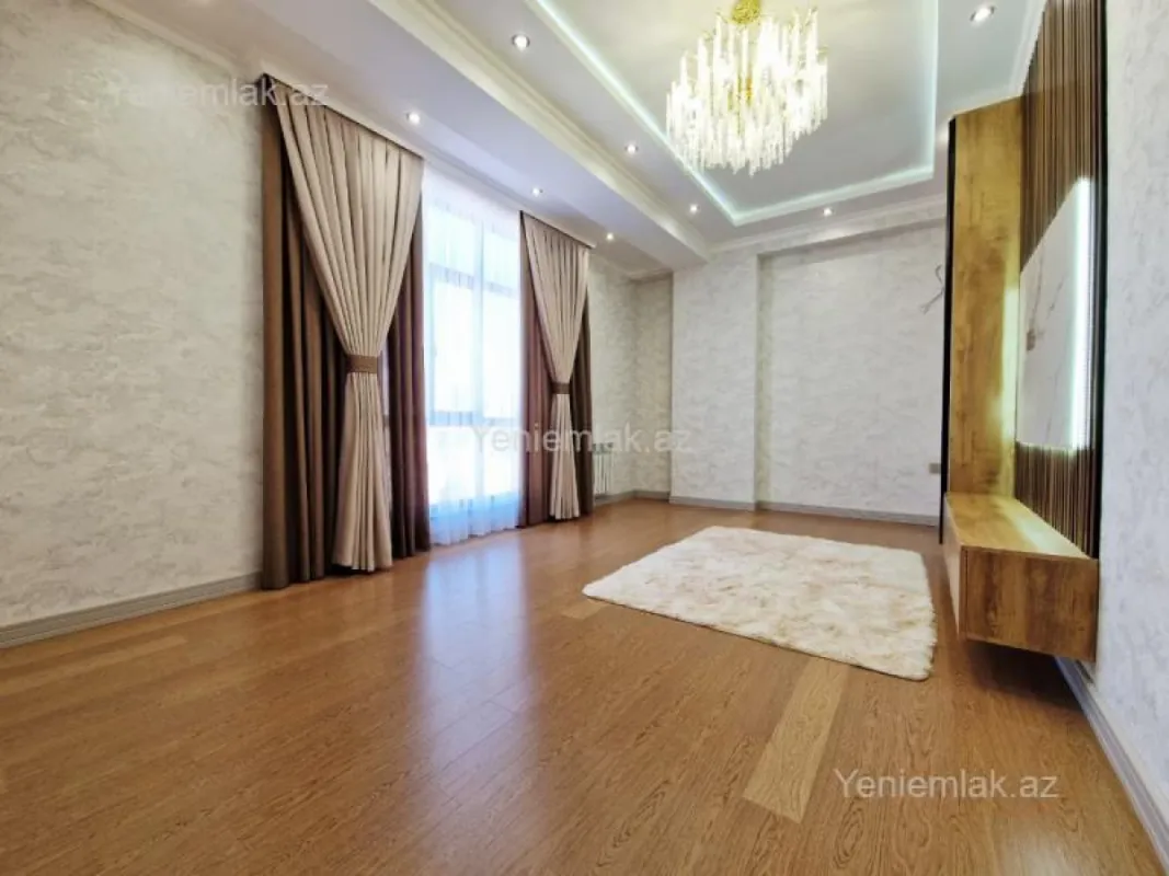 Satılır 3 otaqlı yeni tikili 77 m²