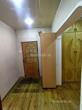 Satılır 2 otaqlı köhnə tikili 55 m²