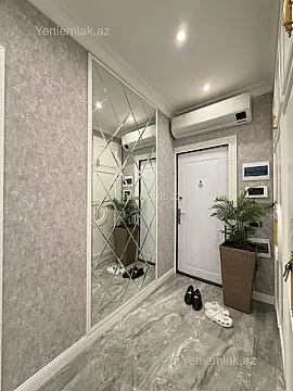 Satılır 3 otaqlı köhnə tikili 81 m²