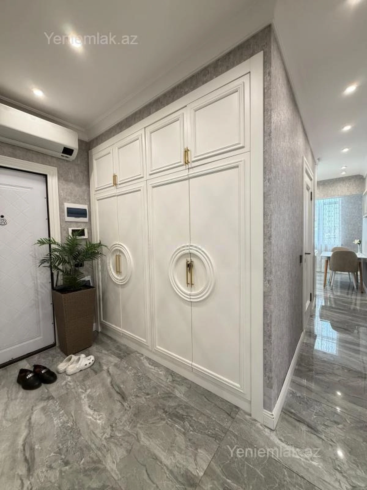 Satılır 3 otaqlı köhnə tikili 81 m²