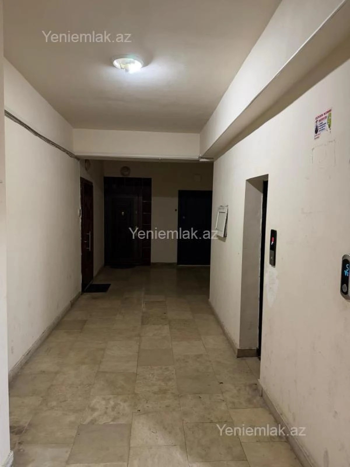 Satılır 3 otaqlı yeni tikili 130 m²