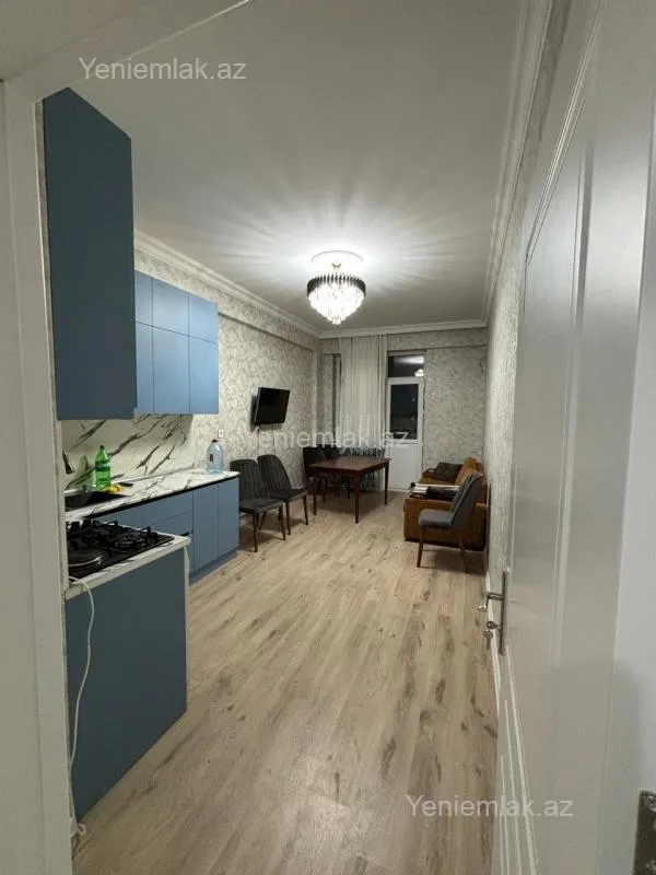 Satılır 2 otaqlı yeni tikili 75 m²