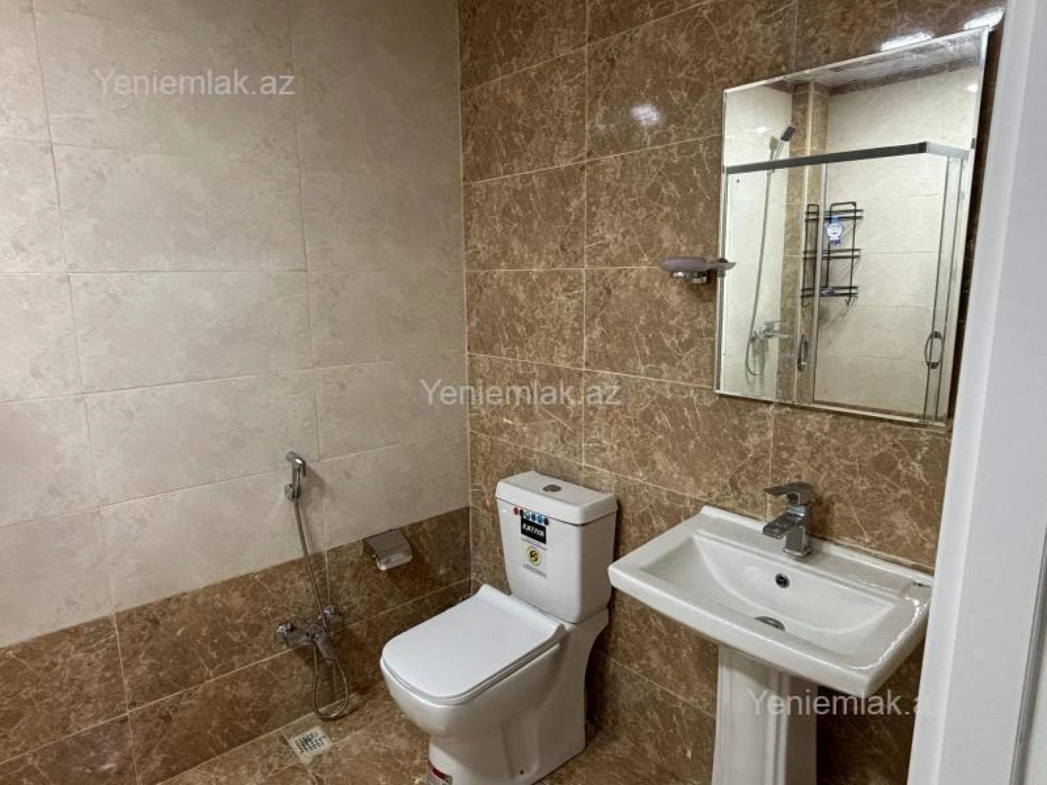 Satılır 2 otaqlı yeni tikili 75 m²