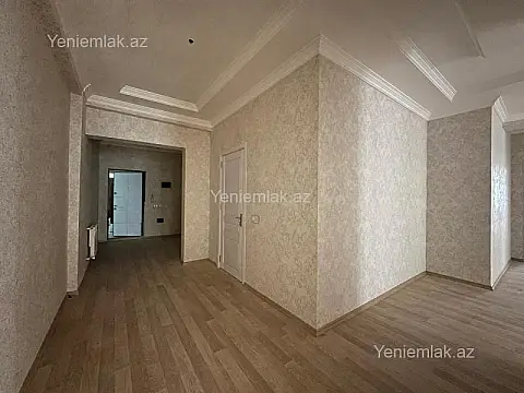 Satılır 3 otaqlı yeni tikili 129.8 m²
