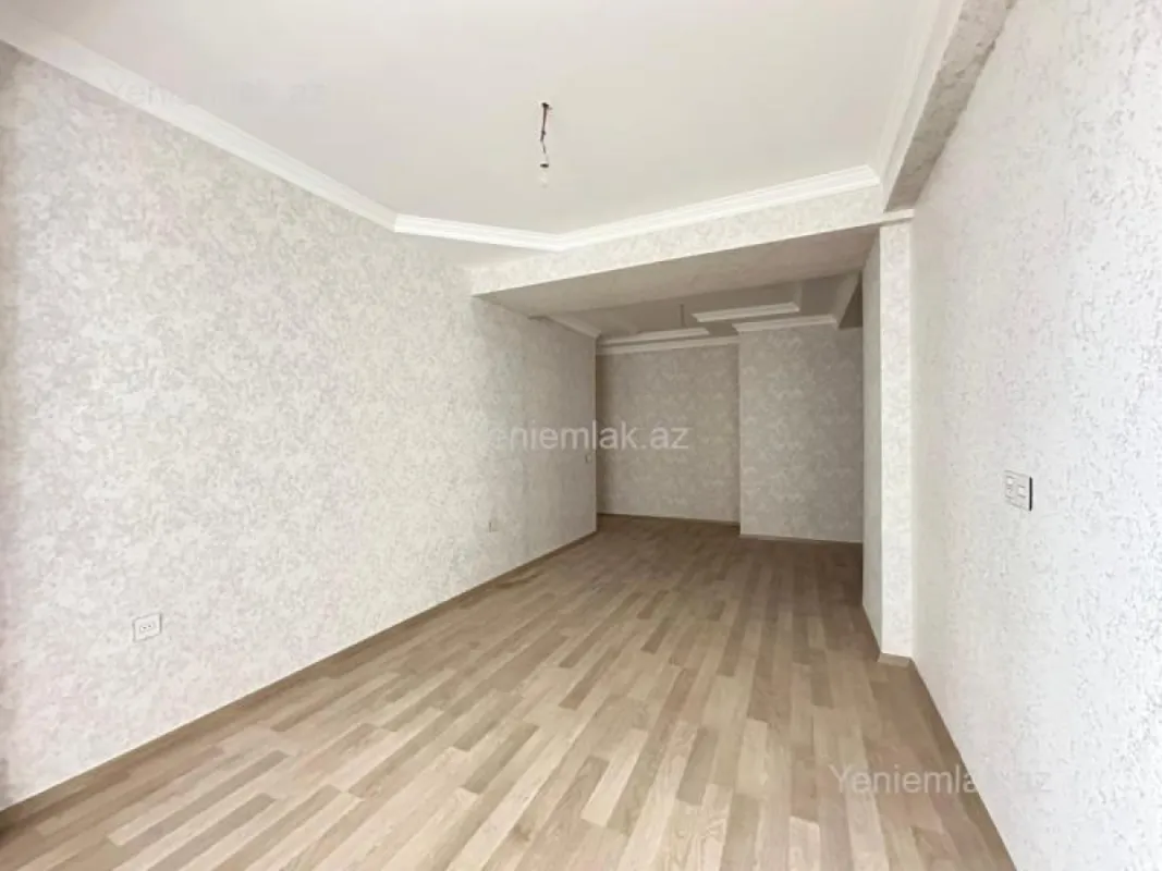 Satılır 3 otaqlı yeni tikili 129.8 m²
