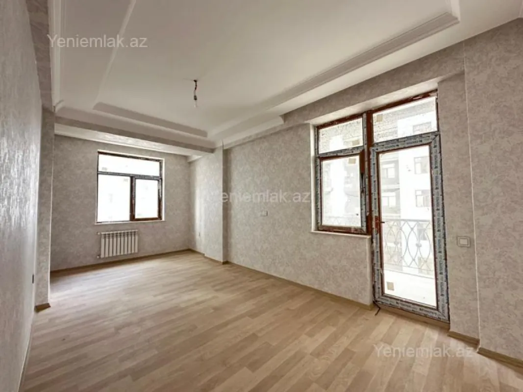 Satılır 3 otaqlı yeni tikili 129.8 m²