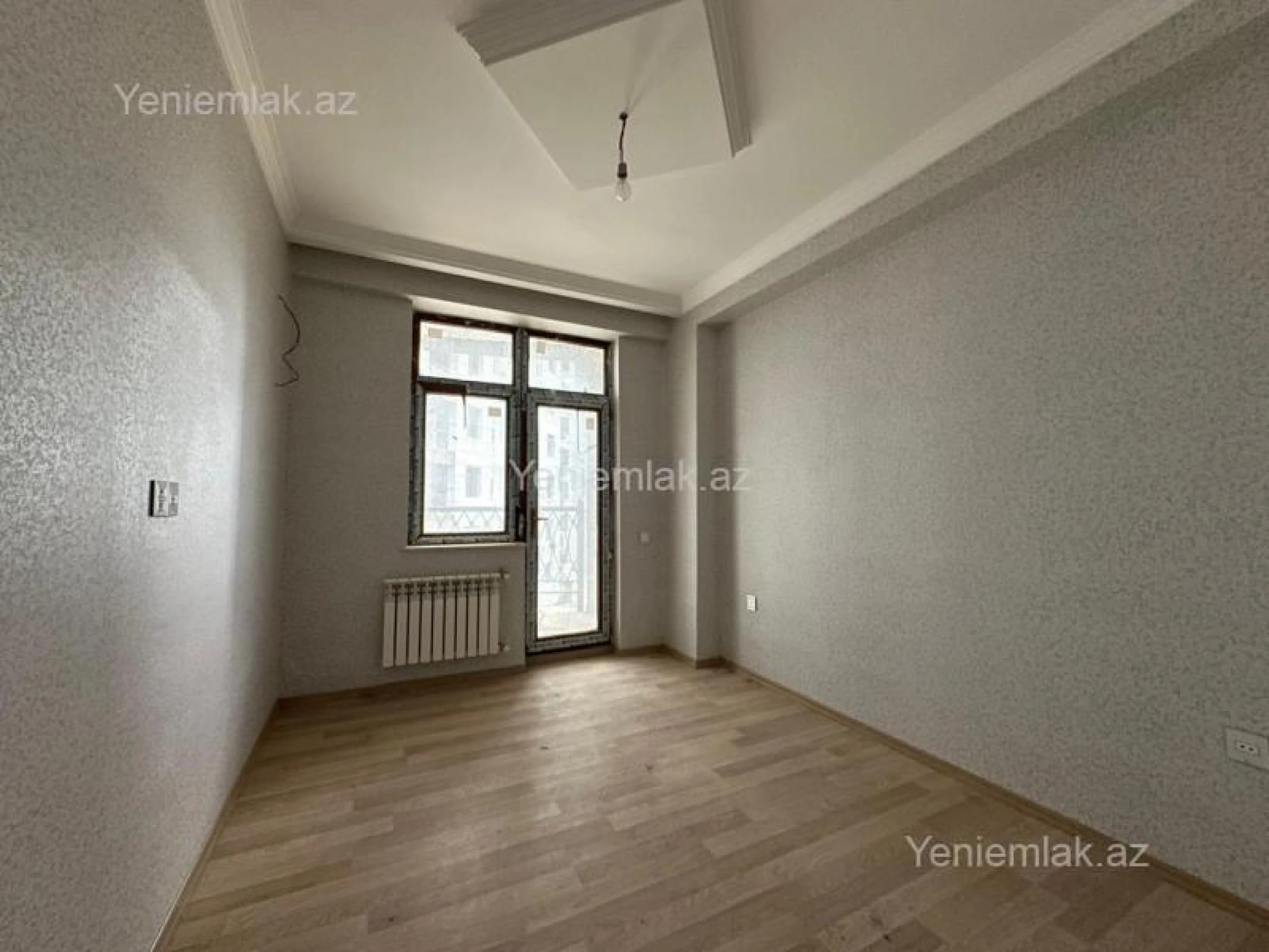 Satılır 3 otaqlı yeni tikili 129.8 m²