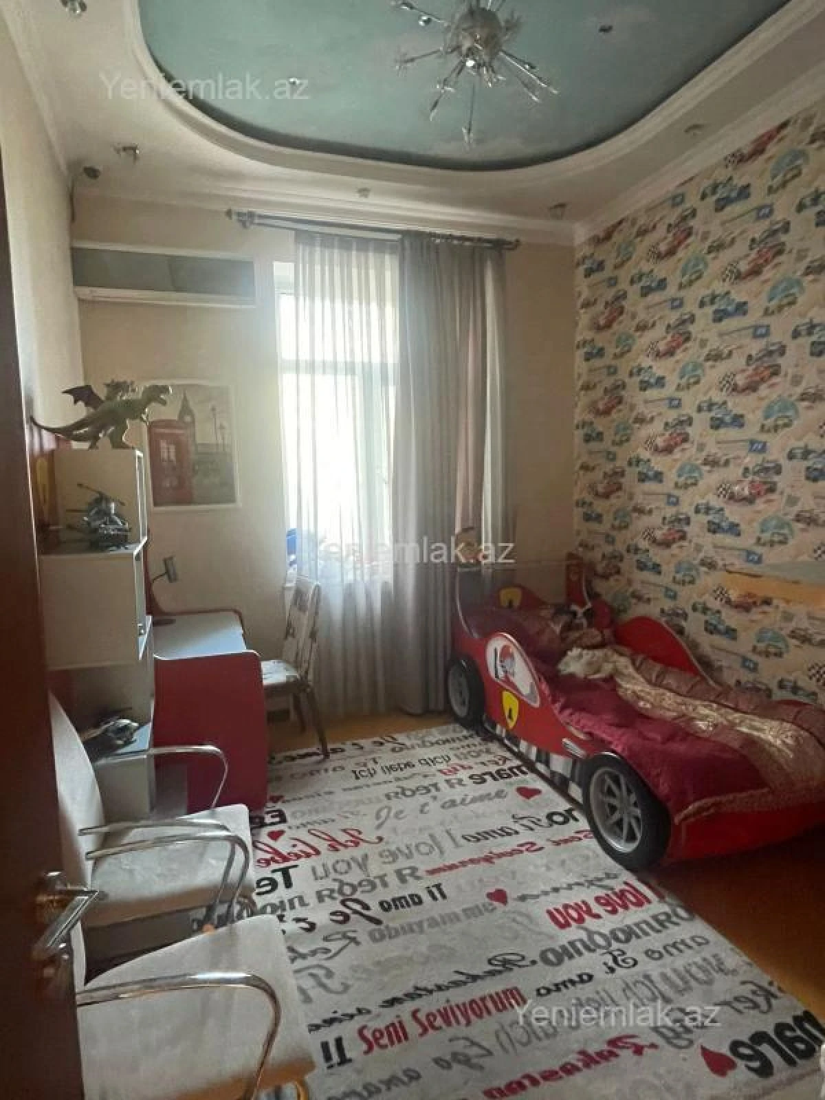 Satılır 4 otaqlı köhnə tikili 120 m²