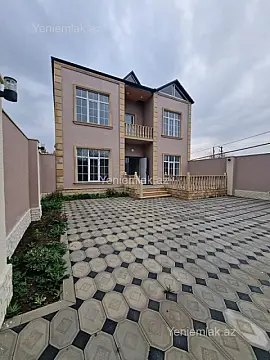 Satılır 5 otaqlı həyət evi 175 m²