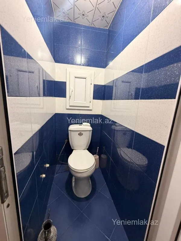 Satılır 2 otaqlı köhnə tikili 65 m²