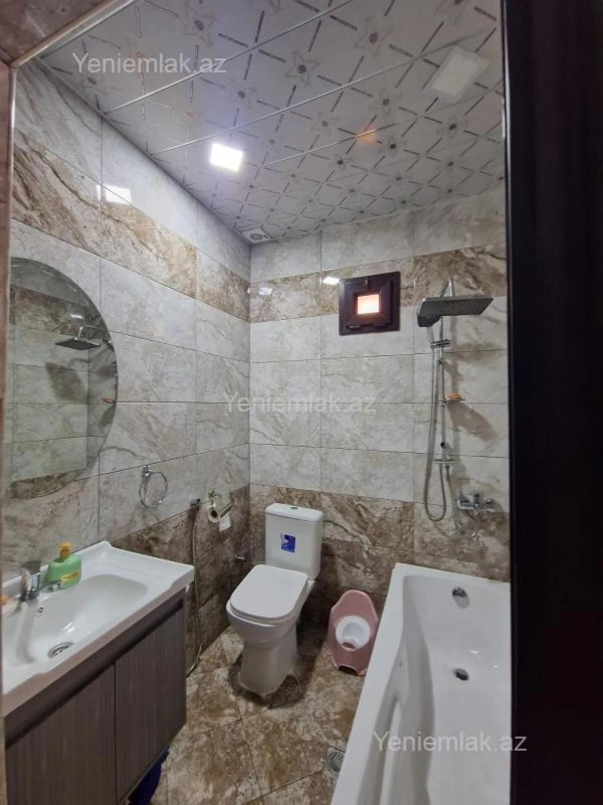 Satılır 4 otaqlı həyət evi 125 m²