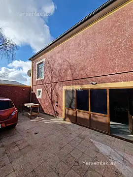 Satılır 4 otaqlı həyət evi 125 m²
