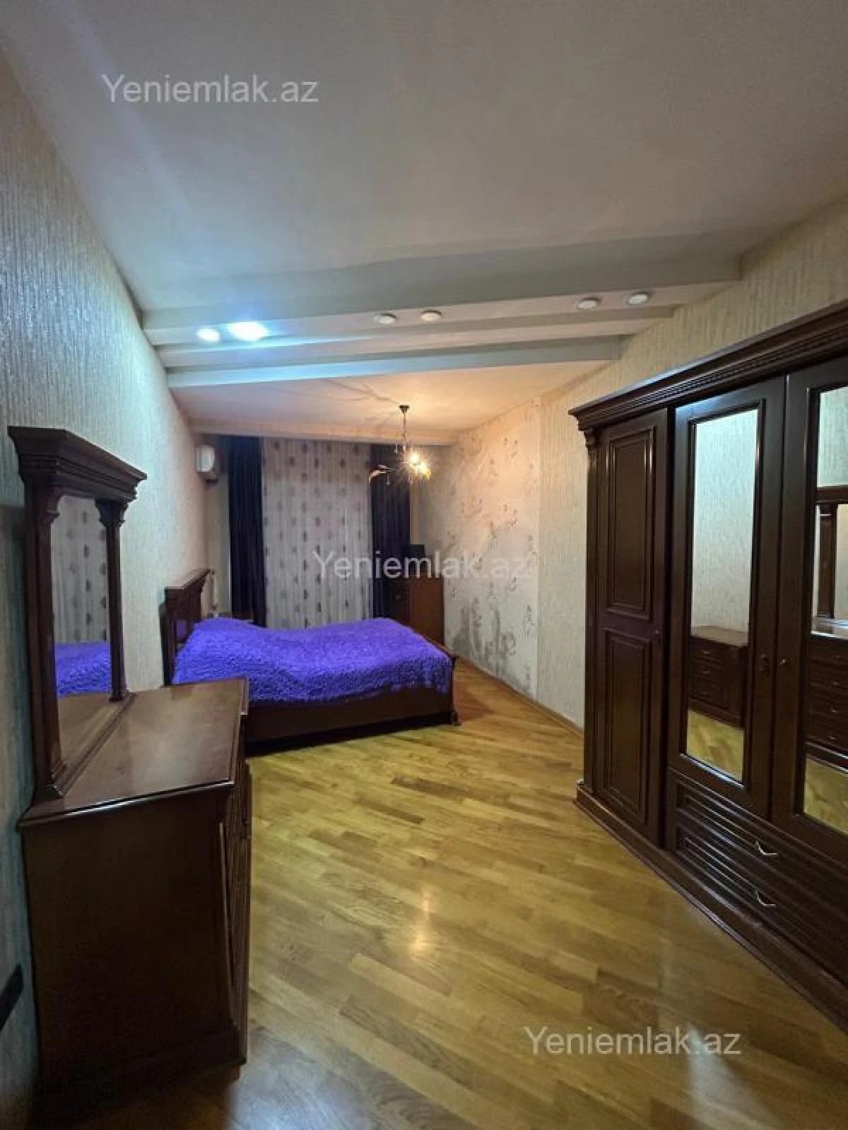Satılır 3 otaqlı yeni tikili 128 m²