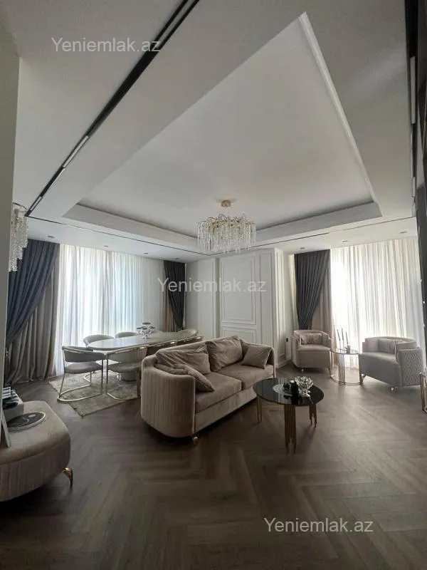 Satılır 3 otaqlı yeni tikili 159 m²