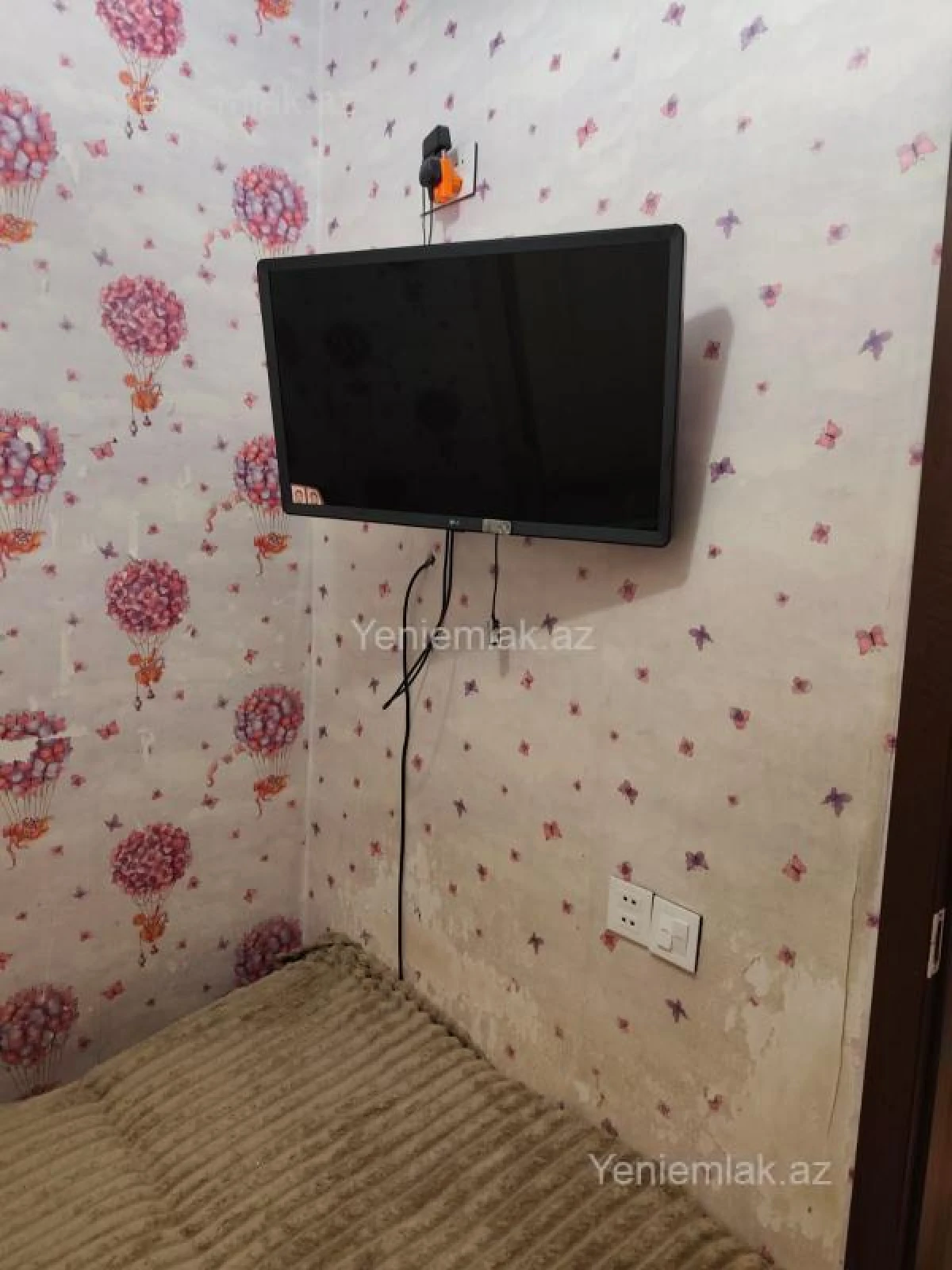 Satılır 4 otaqlı həyət evi 105 m²
