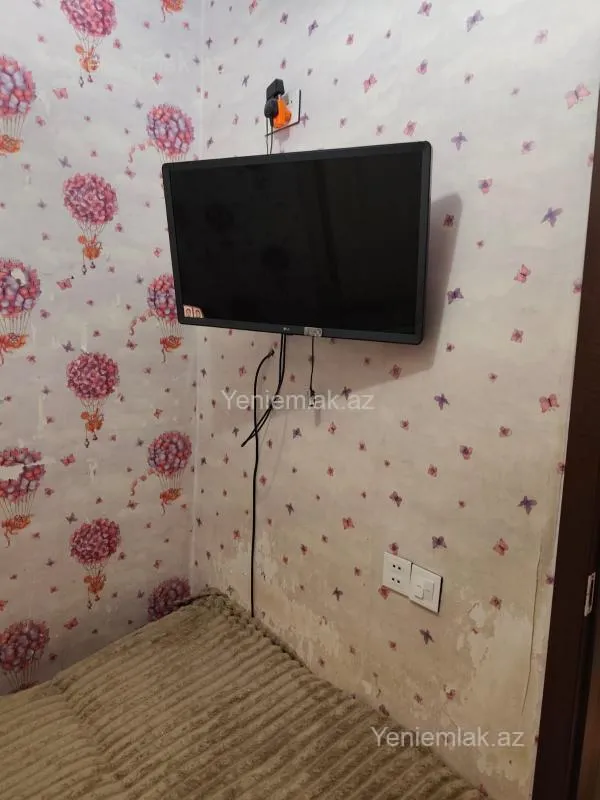 Satılır 4 otaqlı həyət evi 105 m²