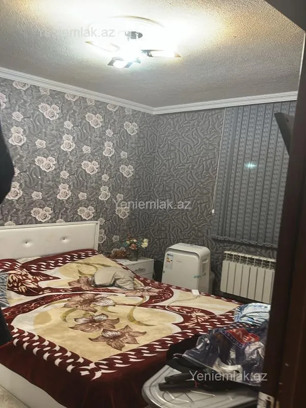 Satılır 4 otaqlı həyət evi 105 m²
