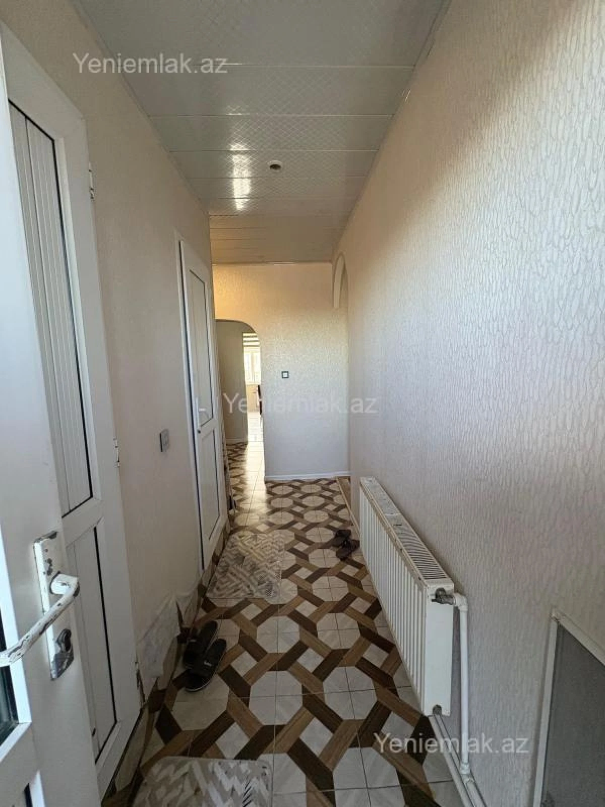 Satılır 4 otaqlı köhnə tikili 80 m²