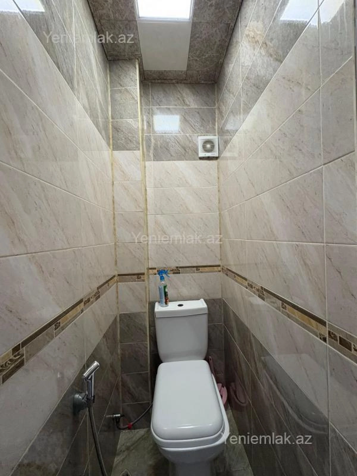 Satılır 4 otaqlı köhnə tikili 80 m²