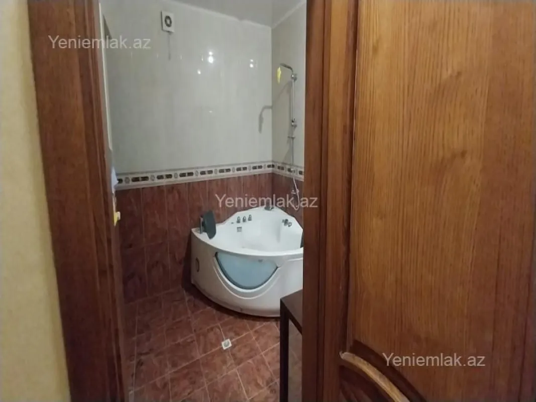 Satılır 3 otaqlı yeni tikili 123 m²