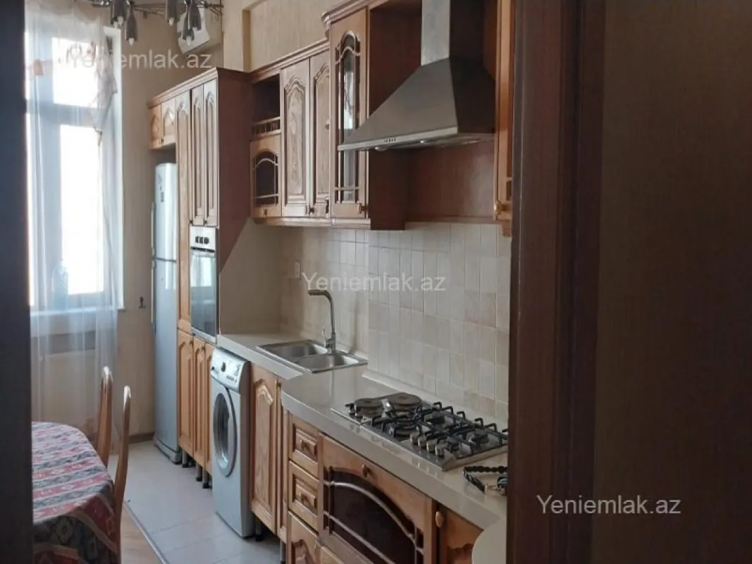 Satılır 3 otaqlı yeni tikili 123 m²
