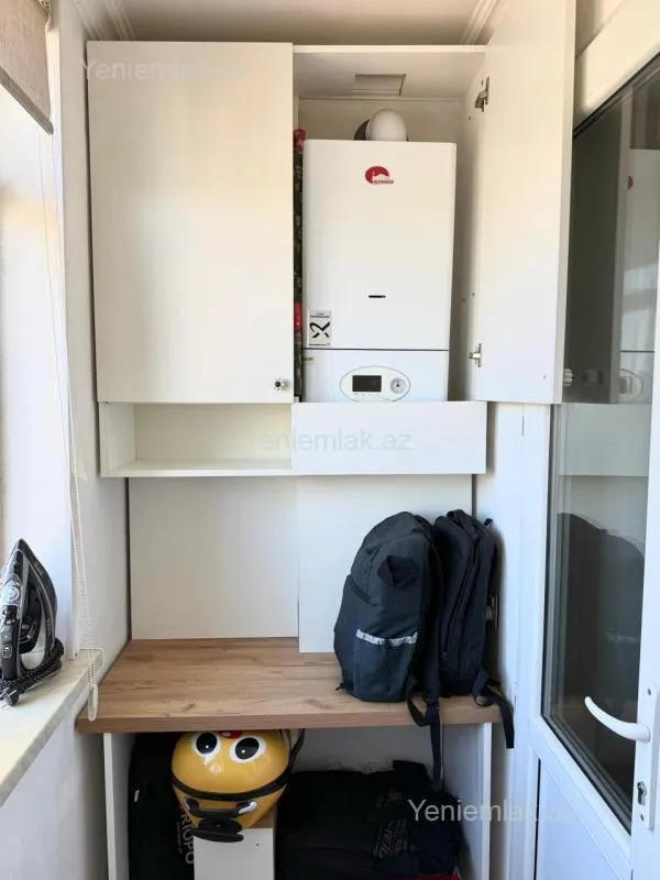 Satılır 2 otaqlı köhnə tikili 50 m²