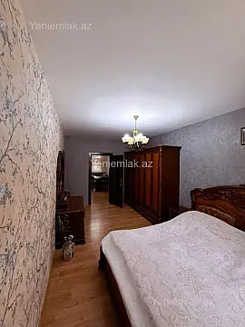 Satılır 3 otaqlı köhnə tikili 74 m²