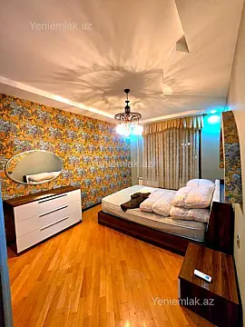 Satılır 3 otaqlı köhnə tikili 88 m² — Bakı, Xətai 3 otaq 88.00 m²