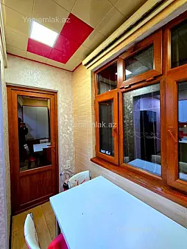 Satılır 3 otaqlı köhnə tikili 88 m²
