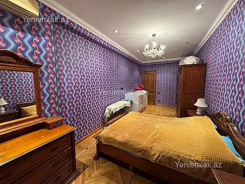 Satılır 2 otaqlı yeni tikili 110 m²